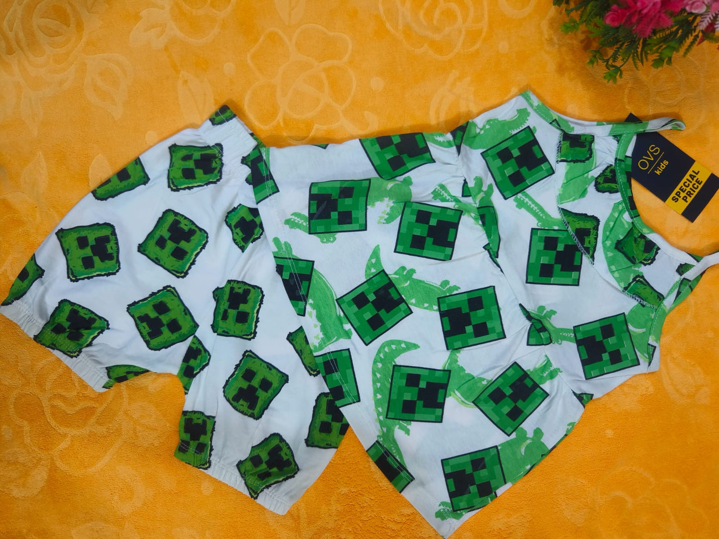 Baby  Sleeveless Ten top